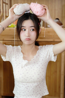 360摄像头偷拍住宅夫妇